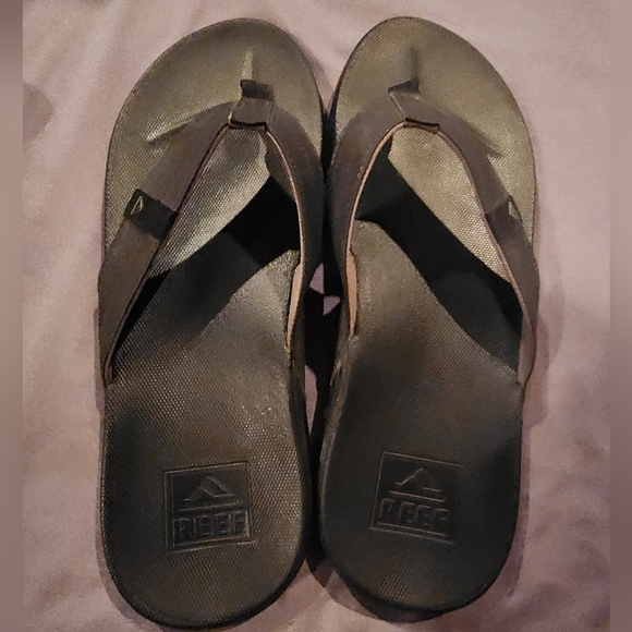 Mens Reef flip flops - Picture 1 of 6